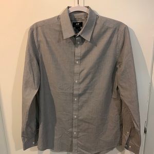 H&M Men’s Slim fit Easy Iron Gray Dress Shirt